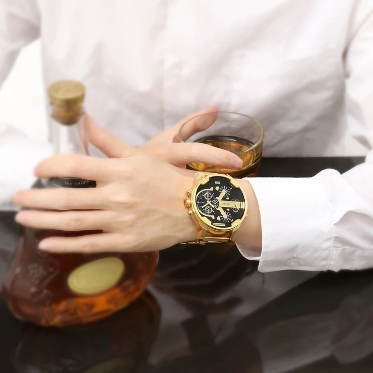 Hot Sale Watch Producer Case Business Strap Bracelet Stainless Steel Quartz Chronograph Watch Men Wrist