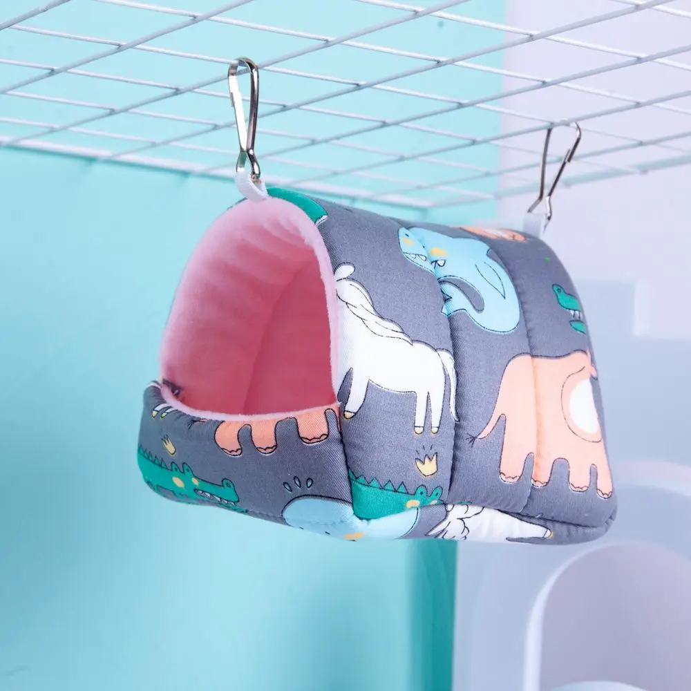 Winter Cute Cartoon Rabbit Squirrel Mini Cage Guinea Pig Nest Small Animal Mice Rat Pet Sleeping Bed Hamster House Warm Soft Mat