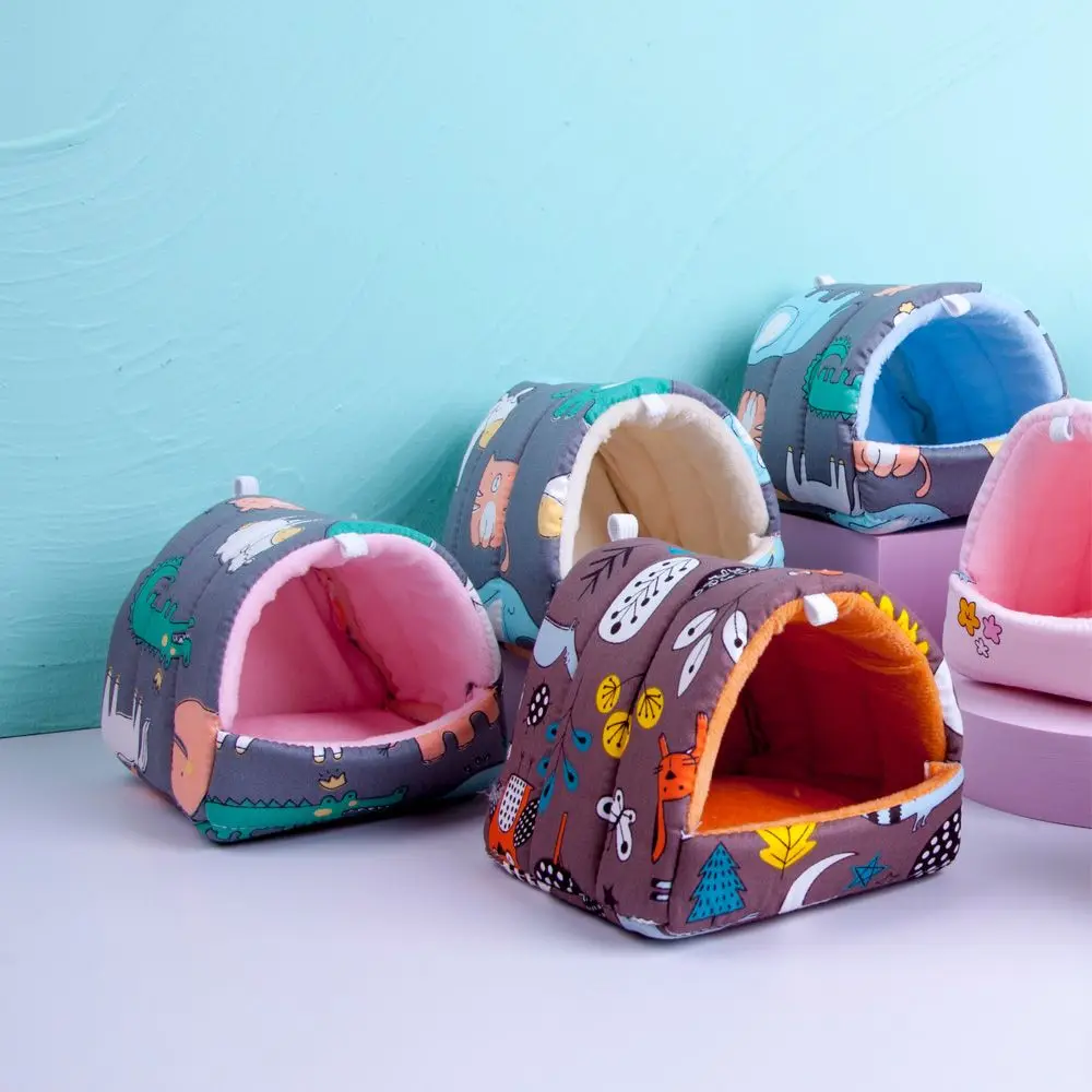 Winter Cute Cartoon Rabbit Squirrel Mini Cage Guinea Pig Nest Small Animal Mice Rat Pet Sleeping Bed Hamster House Warm Soft Mat