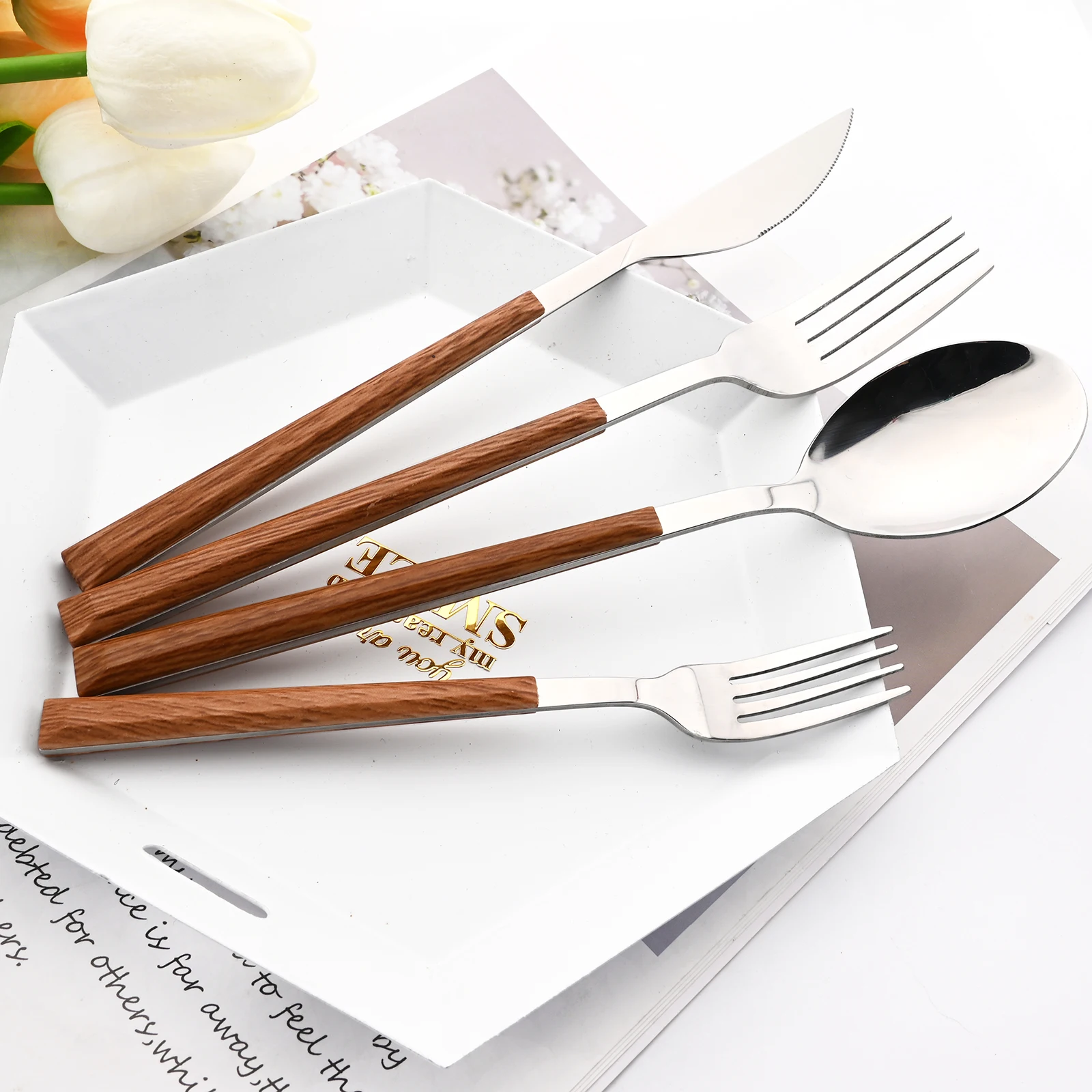 16/24/30Pcs Stainless Steel Imitation Wooden Handle Cutlery Set Dinnerware Clamp Western Tableware Knife Fork Tea Spoon 16/24/30Pcs Stainless Steel Imitation Wooden Handle Cutlery Set Dinnerware Clamp Western Tableware Knife Fork Tea Spoon
