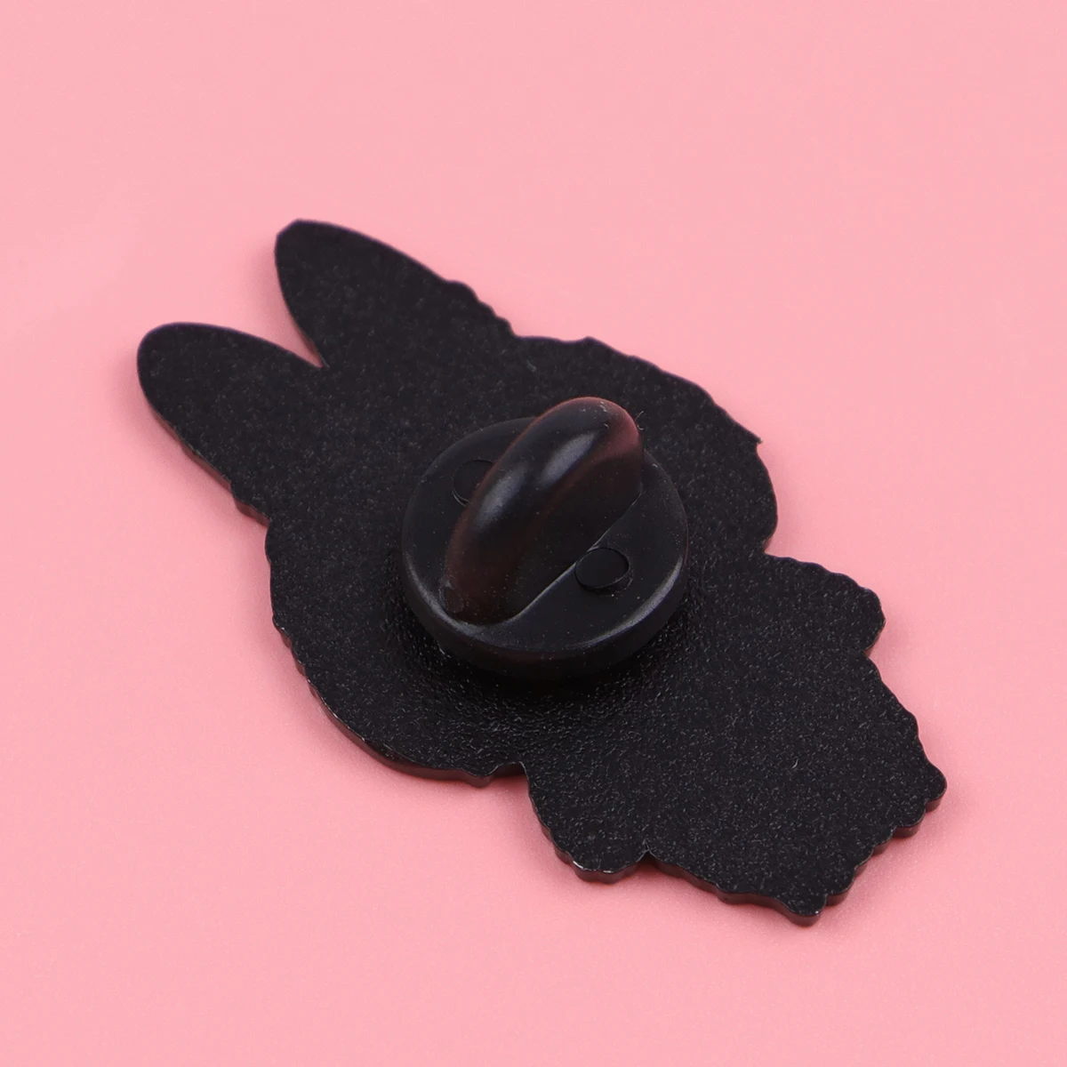 Colorful Cute Doll Enamel Pin Brooches For Women Lapel Pin Badge on Backpack Costume Accessories Fashion Jewelry Gift for Friend