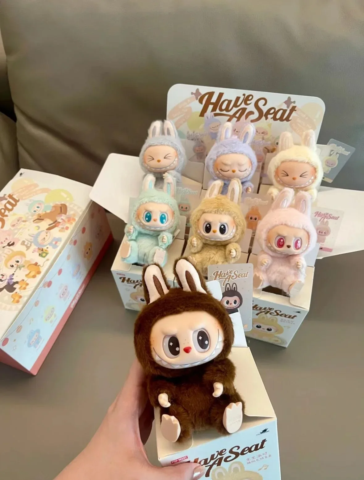 Pop Mart Macaron 2. A Labubu Sitting Party Vinyl Plush Blind Box Gift Decoration Decoration Pop Mart Macaron 2. A Labubu Sitting Party Vinyl Plush Blind Box Gift Decoration Decoration
