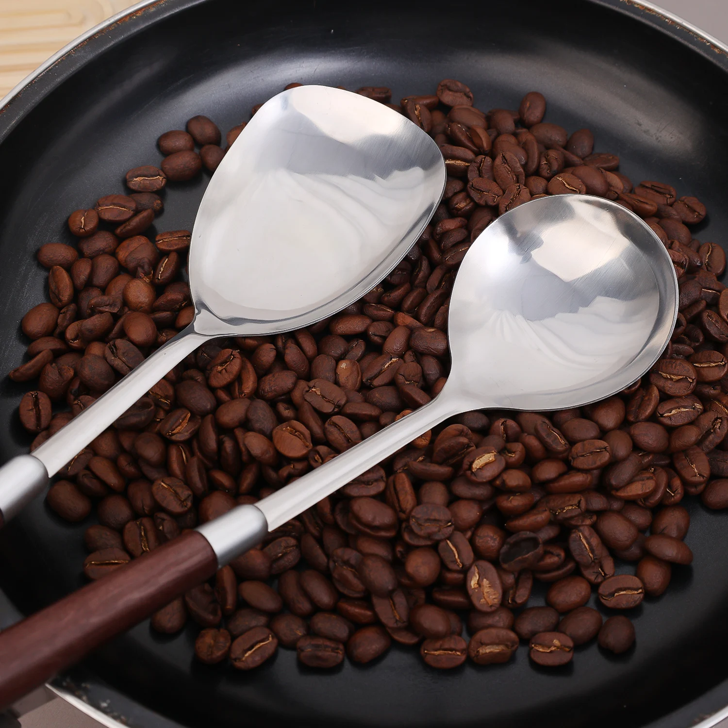 Stainless Steel Wood Handle Shovel Fried Fish Spatulas Steak Shovel Household Spoon Anti-hot Soup Spoon Kitchen Cooking Utensils Stainless Steel Wood Handle Shovel Fried Fish Spatulas Steak Shovel Household Spoon Anti-hot Soup Spoon Kitchen Cooking Utensils