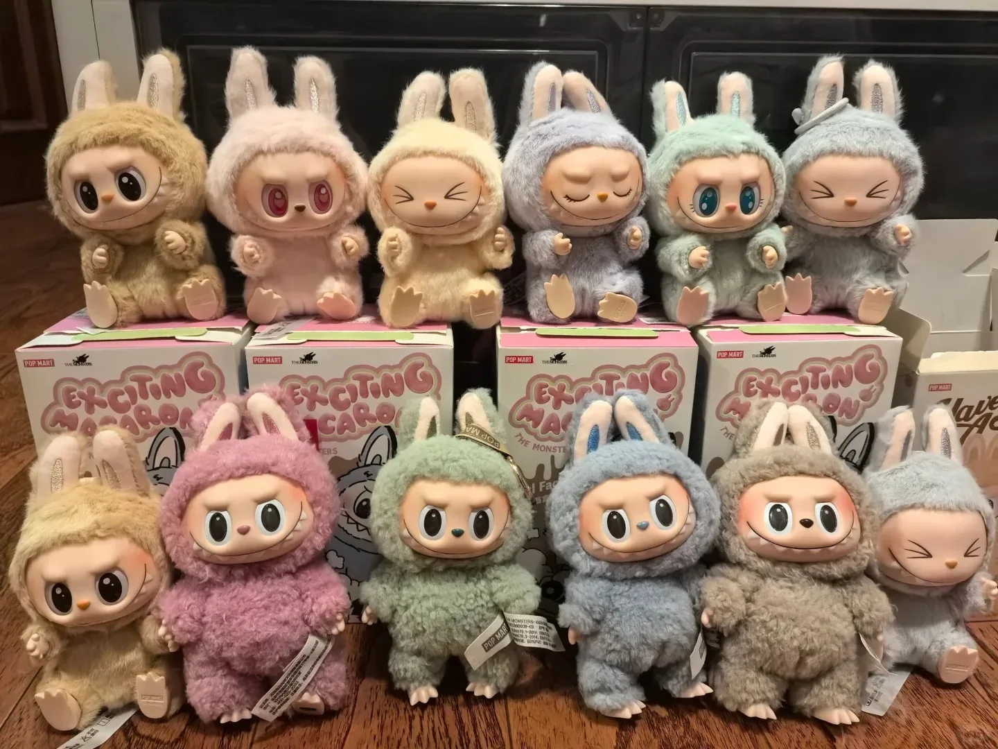 POP MART Original Labubu The Monster V1 V2 Macaroon Have a Seat Blind Box Vinyl Face Genuine Version Labubu Keychain Bag Pendant POP MART Original Labubu The Monster V1 V2 Macaroon Have a Seat Blind Box Vinyl Face Genuine Version Labubu Keychain Bag Pendant