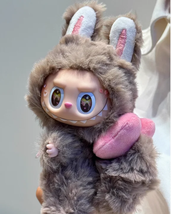 New 17cm Pop Labubu Pink Leader Butterfly Eye Angel Zimomo Leader Vinyl Doll Pendant Cute Ornaments Holiday Gift Toys
