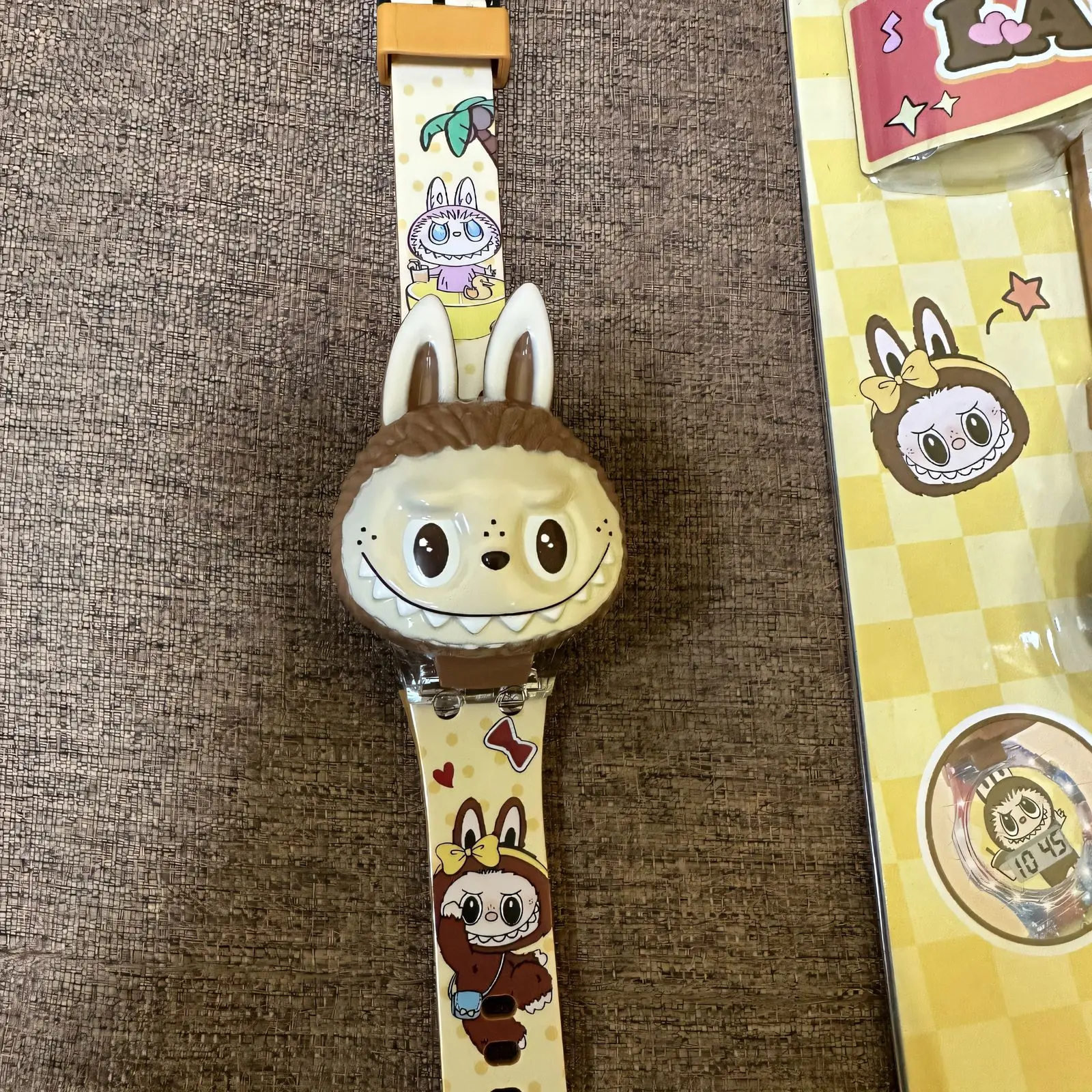 Labubu Luminous Cartoon Kids Watch - Electronic Toy Watch for Kindergarten Graduation, Unisex Gift for Boys and Girls Labubu Luminous Cartoon Kids Watch - Electronic Toy Watch for Kindergarten Graduation, Unisex Gift for Boys and Girls