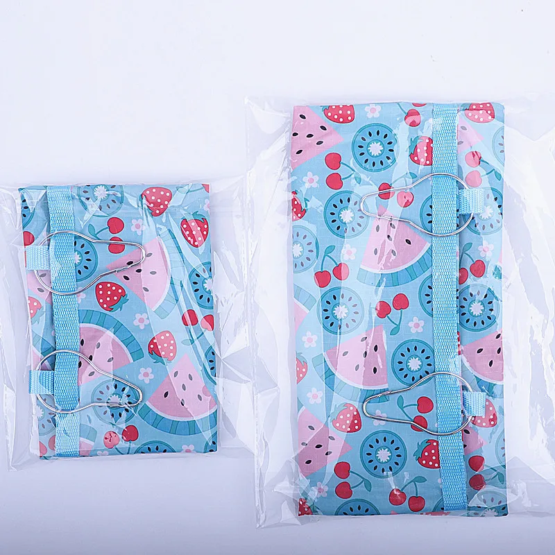2/3 Holes Hanging Hay Bag with hooks for Bunny Guinea Pigs Small Animal Feeder Rabbit Food Dispensers Bag Pet Feeding Bag 2/3 Holes Hanging Hay Bag with hooks for Bunny Guinea Pigs Small Animal Feeder Rabbit Food Dispensers Bag Pet Feeding Bag