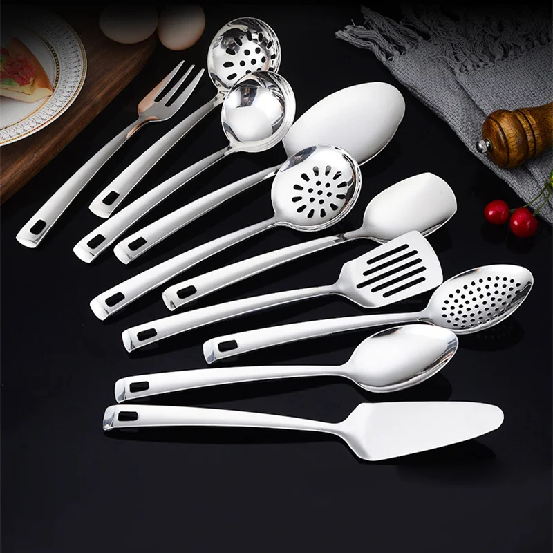Silver Stainless Steel Soup Spoon Flat Colander Serving Spoon Cake Spatula Leaking Shovel Public Cutlery Set Cooking Utensil Silver Stainless Steel Soup Spoon Flat Colander Serving Spoon Cake Spatula Leaking Shovel Public Cutlery Set Cooking Utensil