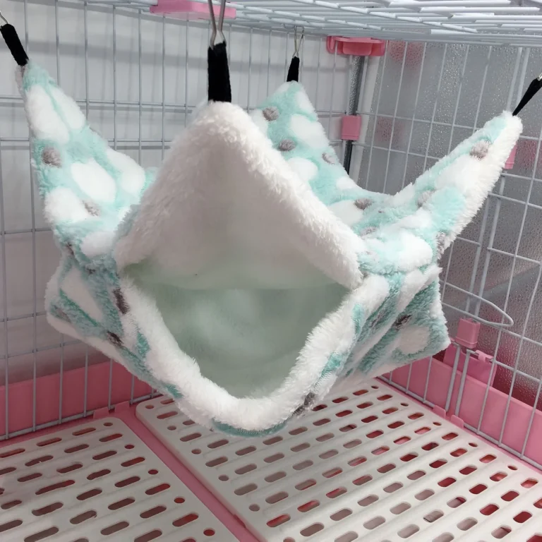 2/3 Holes Hanging Hay Bag with hooks for Bunny Guinea Pigs Small Animal Feeder Rabbit Food Dispensers Bag Pet Feeding Bag