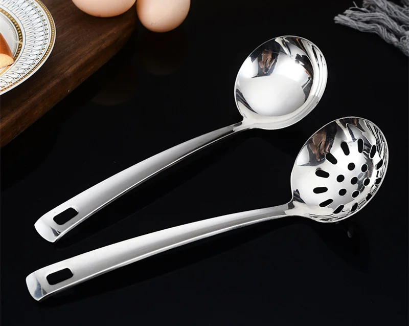 Silver Stainless Steel Soup Spoon Flat Colander Serving Spoon Cake Spatula Leaking Shovel Public Cutlery Set Cooking Utensil Silver Stainless Steel Soup Spoon Flat Colander Serving Spoon Cake Spatula Leaking Shovel Public Cutlery Set Cooking Utensil