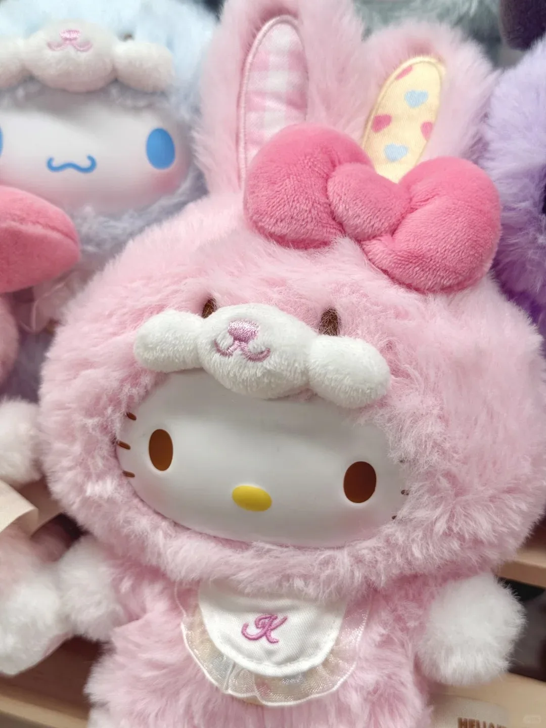 Sanrio Cartoon Elf Rabbit Series Blind Box pendant Kuromi / Hello Kitty 3 Generations Vinyl Doll Children'S Toys surprise Gifts Sanrio Cartoon Elf Rabbit Series Blind Box pendant Kuromi / Hello Kitty 3 Generations Vinyl Doll Children'S Toys surprise Gifts