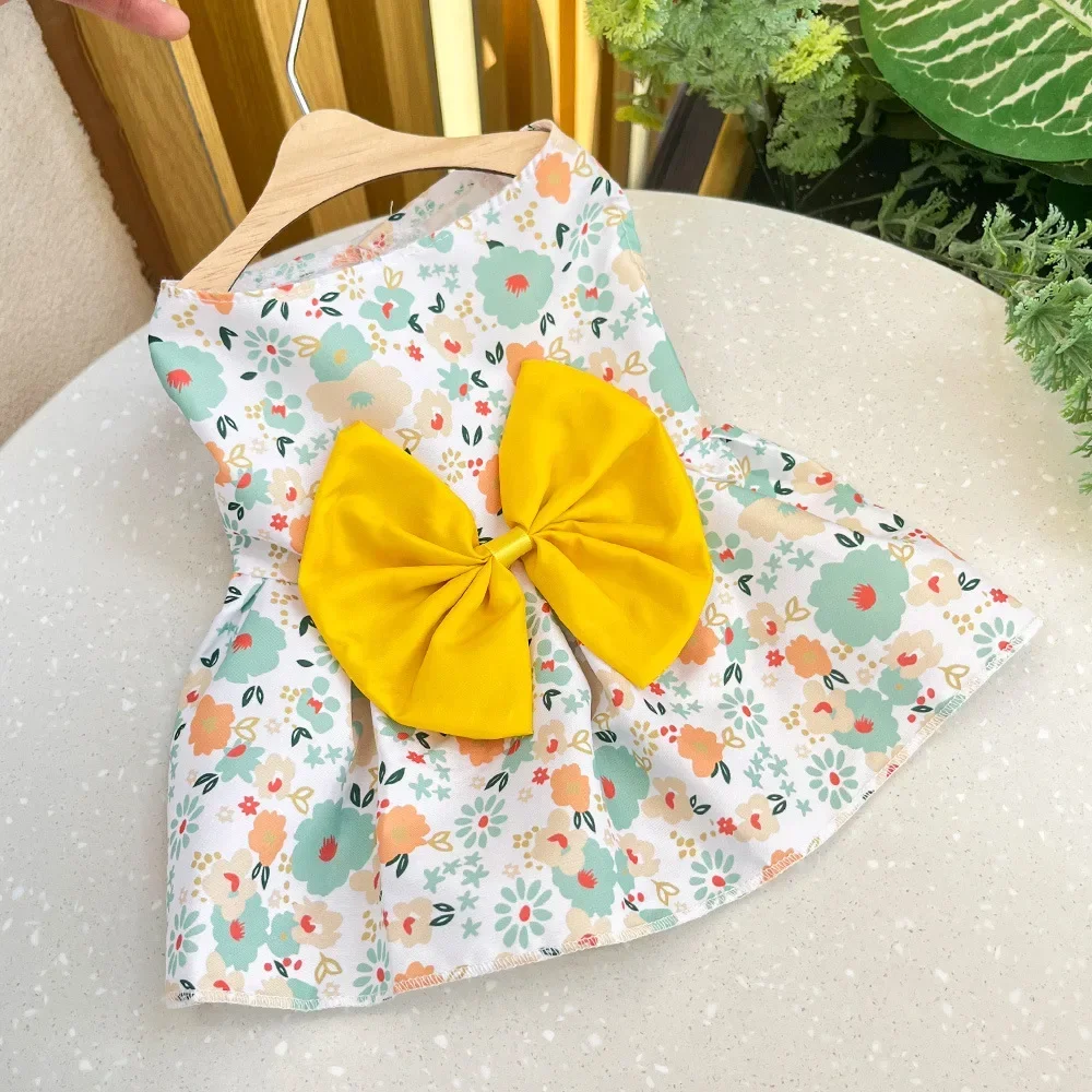 Cute Dog Dress Girl Dog Sleeveless Clothes Flower Printed Pet Apparel Doggies Bowknot Tulle Skirt Cat Clothing Small Puppy Dress Cute Dog Dress Girl Dog Sleeveless Clothes Flower Printed Pet Apparel Doggies Bowknot Tulle Skirt Cat Clothing Small Puppy Dress
