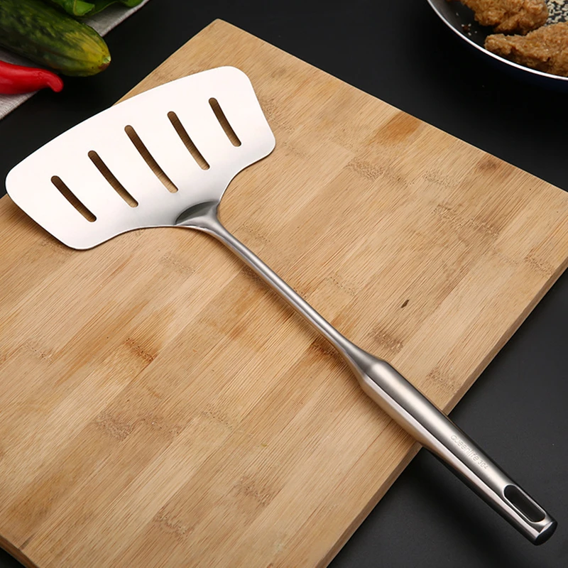 Large Stainless Steel Fish Frying Spatula Egg Pan Scoop Nonstick Long Wood Handle Steak Slotted Flat Shovel Kitchen Cooking Tool Large Stainless Steel Fish Frying Spatula Egg Pan Scoop Nonstick Long Wood Handle Steak Slotted Flat Shovel Kitchen Cooking Tool
