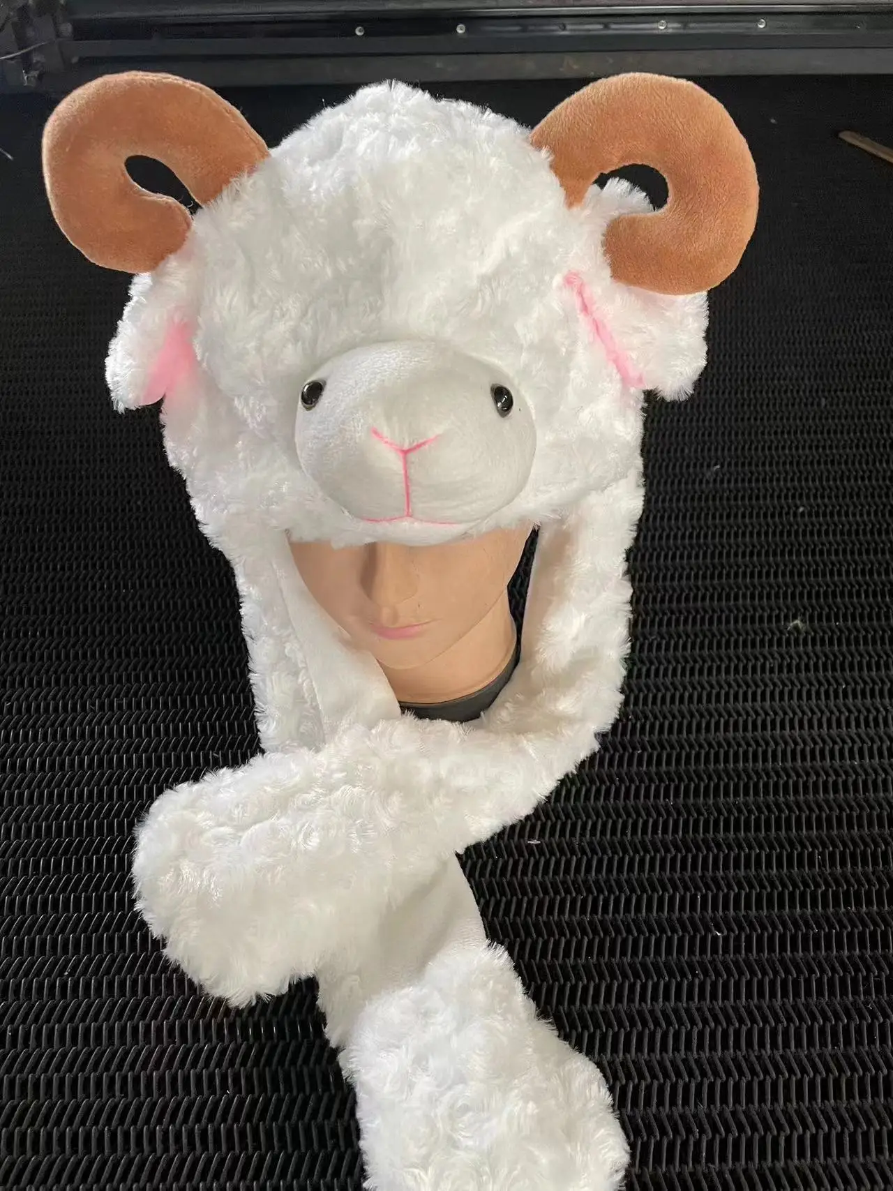 Cartoon Bunny Ear Move Hat Jumping up Toys Rabbit Girls Animal Plush Costume Cosplay Cap Kids Party for Adult Funny Anime Hat Cartoon Bunny Ear Move Hat Jumping up Toys Rabbit Girls Animal Plush Costume Cosplay Cap Kids Party for Adult Funny Anime Hat