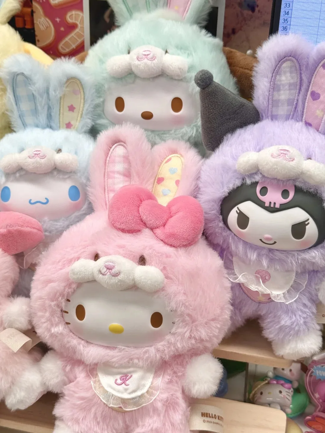 Sanrio Cartoon Elf Rabbit Series Blind Box pendant Kuromi / Hello Kitty 3 Generations Vinyl Doll Children'S Toys surprise Gifts Sanrio Cartoon Elf Rabbit Series Blind Box pendant Kuromi / Hello Kitty 3 Generations Vinyl Doll Children'S Toys surprise Gifts