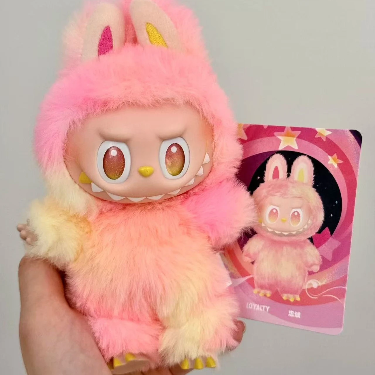 Labubu V3 Blind Box The Monsters Big Into Energy Series Blind Box Vinyl Plush Doll Pendant KeyChain Gradient Color Surprise Gift Labubu V3 Blind Box The Monsters Big Into Energy Series Blind Box Vinyl Plush Doll Pendant KeyChain Gradient Color Surprise Gift