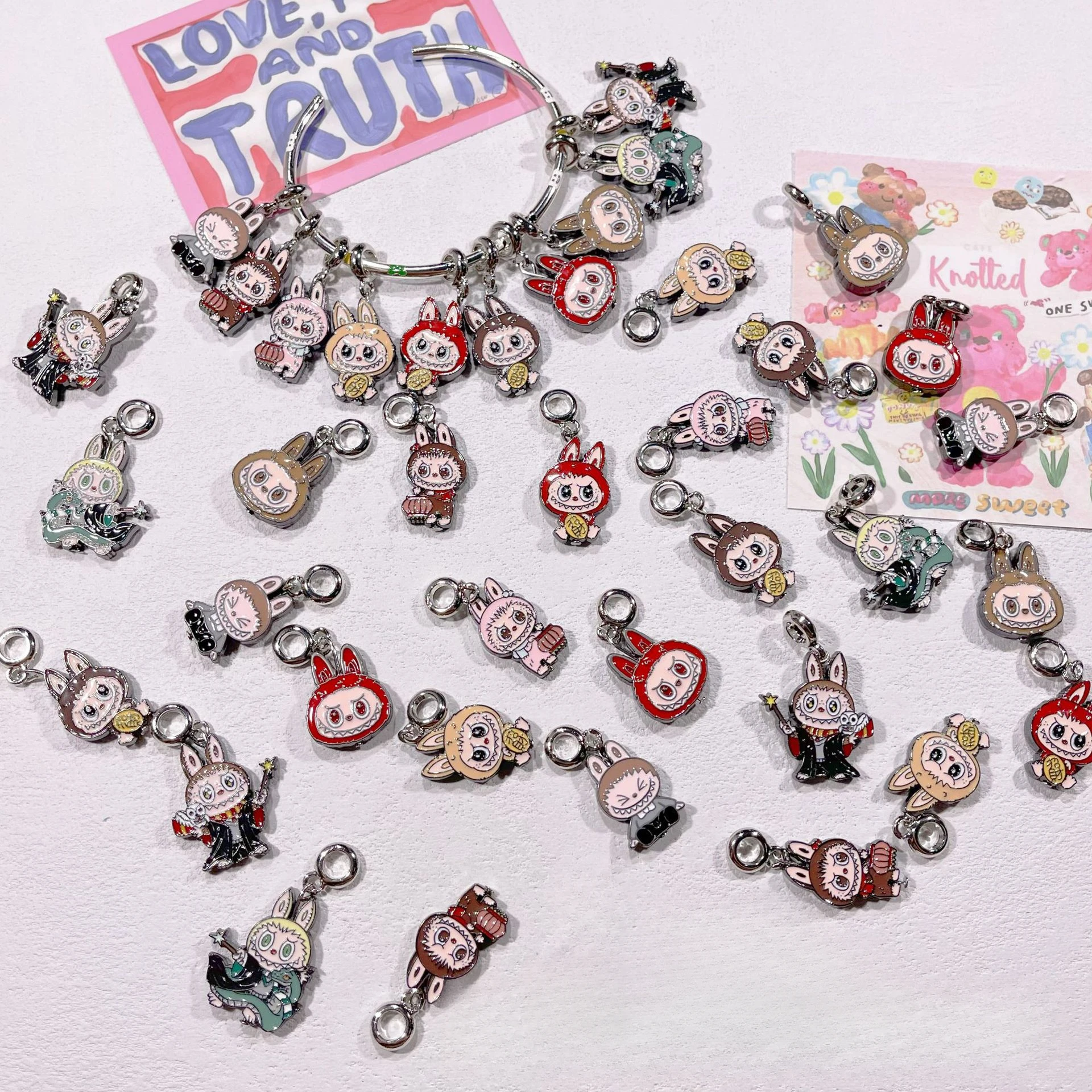 Random New Cute Labubu Three-dimensional Color Droplet Beads Bead DIY Handmade Bracelet Accessories