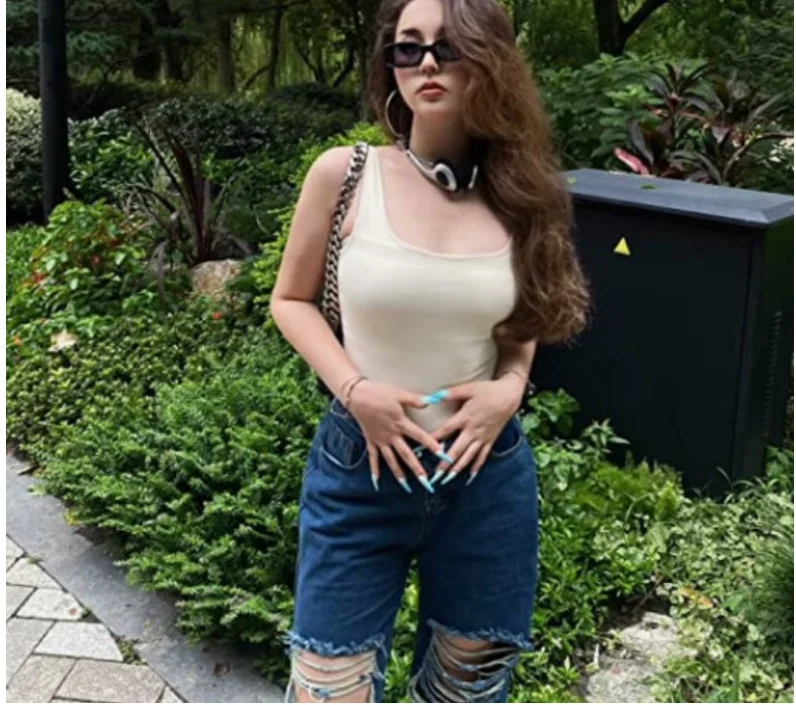 2024 summer solid sexy bodycon women bodysuits female Knit slim casual bodysuit chic lady club short playsuits femme 2024 summer solid sexy bodycon women bodysuits female Knit slim casual bodysuit chic lady club short playsuits femme
