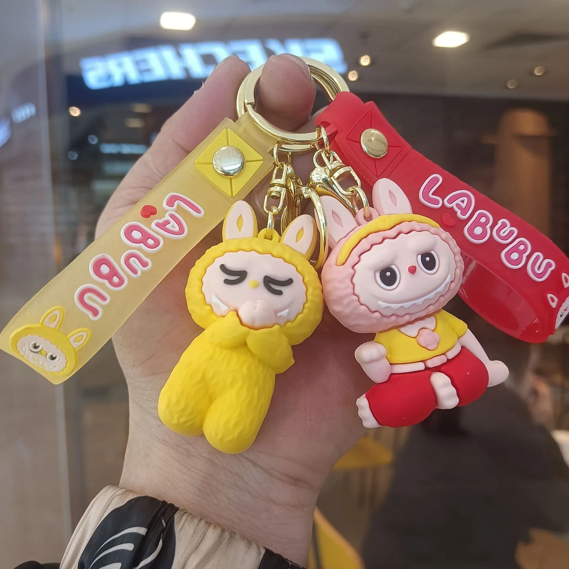 Cute Keychains Women for Bag Charm Anime Sheep Labubu Keychain Llaveros Doll Keyring Car Key Chain Accessories