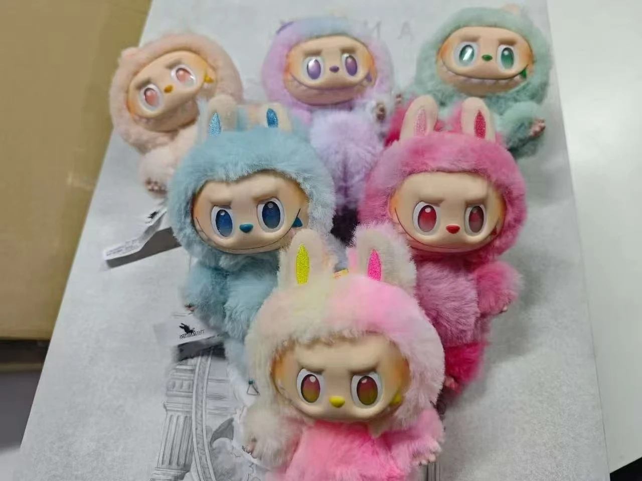 G6 Good-Quality Labubu 3.0 Big Into Energy Replica 17cm Labubu V1  Monsters Blind Box Toys Cardiac Macarone Girl Gifts Keychain
