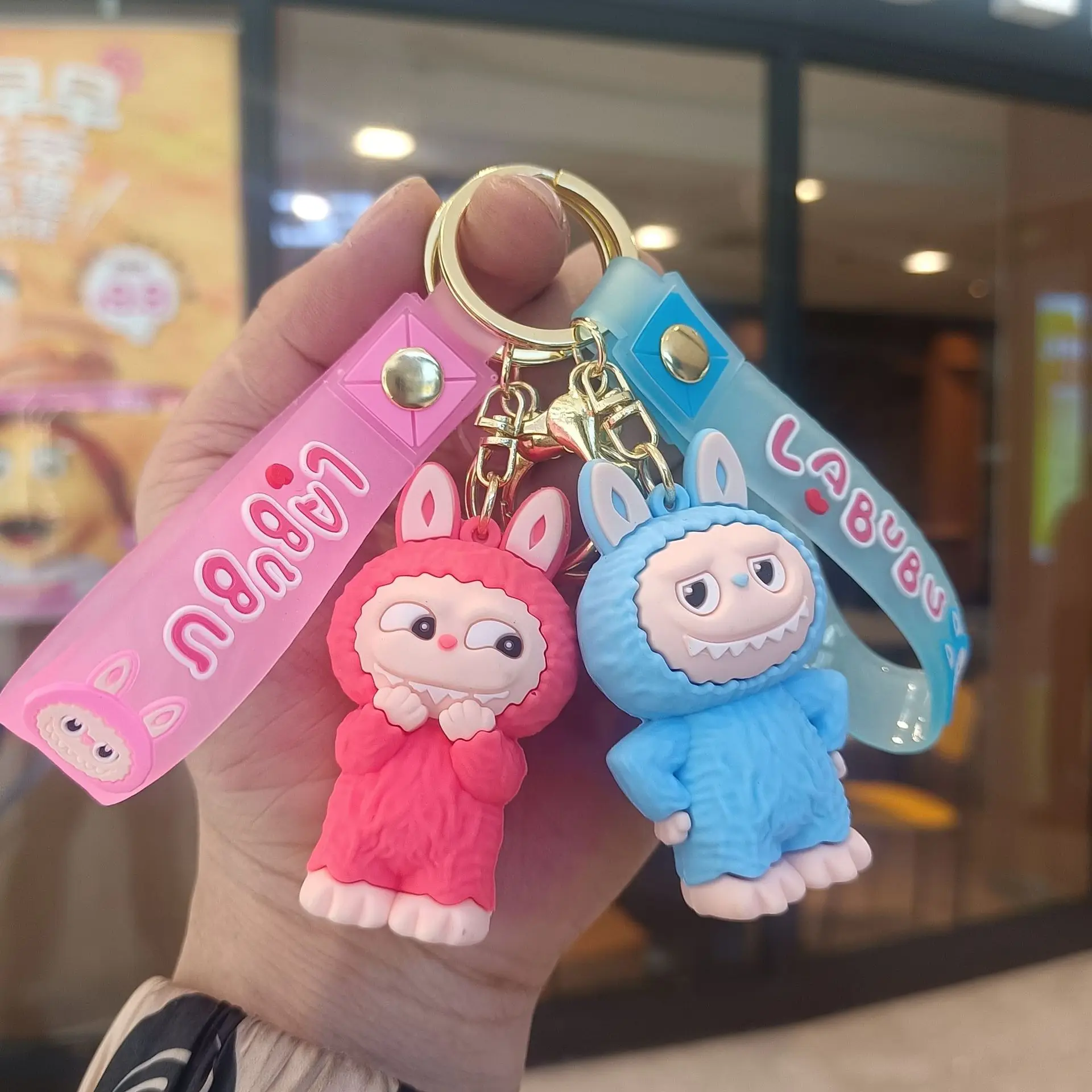 Cute Keychains Women for Bag Charm Anime Sheep Labubu Keychain Llaveros Doll Keyring Car Key Chain Accessories