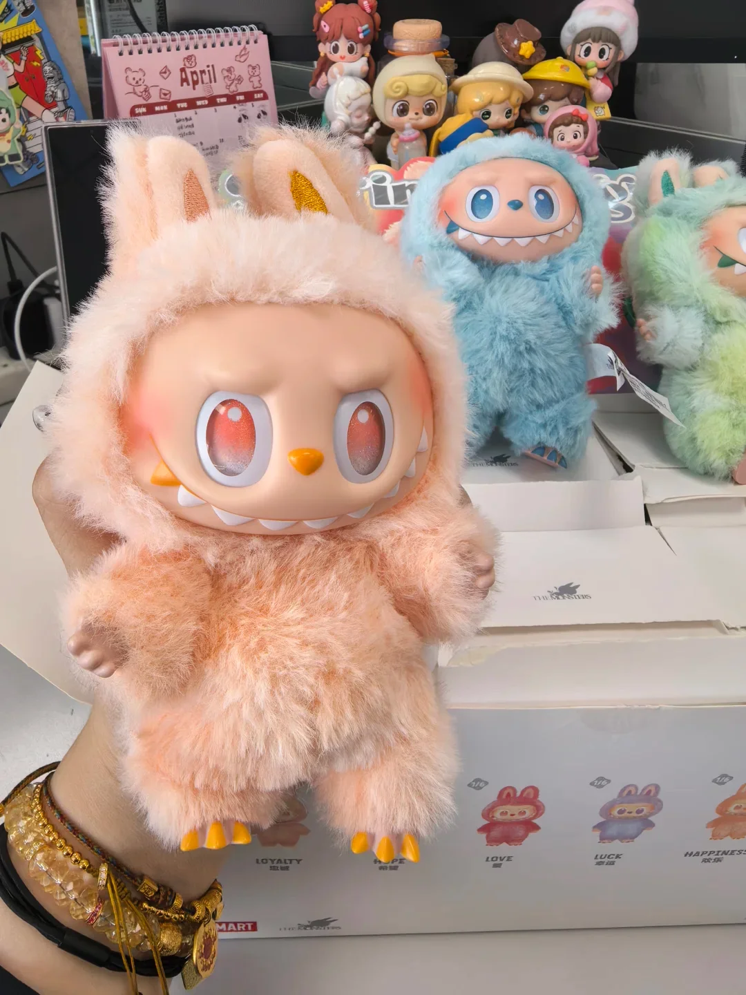 G6 High Quality Labubu V3 Labubu Blind Box The Monster Mystery Box Kawaii Lububu Doll Keyring Surprise Christmas Gift Kids Toys G6 High Quality Labubu V3 Labubu Blind Box The Monster Mystery Box Kawaii Lububu Doll Keyring Surprise Christmas Gift Kids Toys