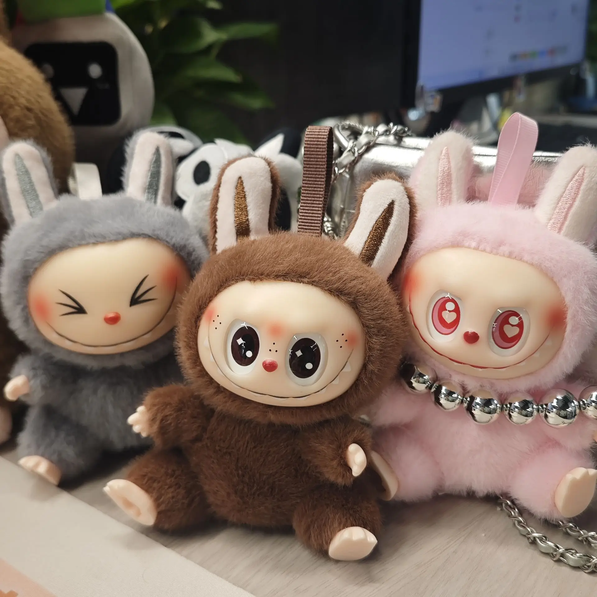 15cm The Monsters Labubu Vinyl Doll Plush Pendant Cute Desktop Ornament Decoration Plush Toy Backpack Pendant Girl Birthday Gift