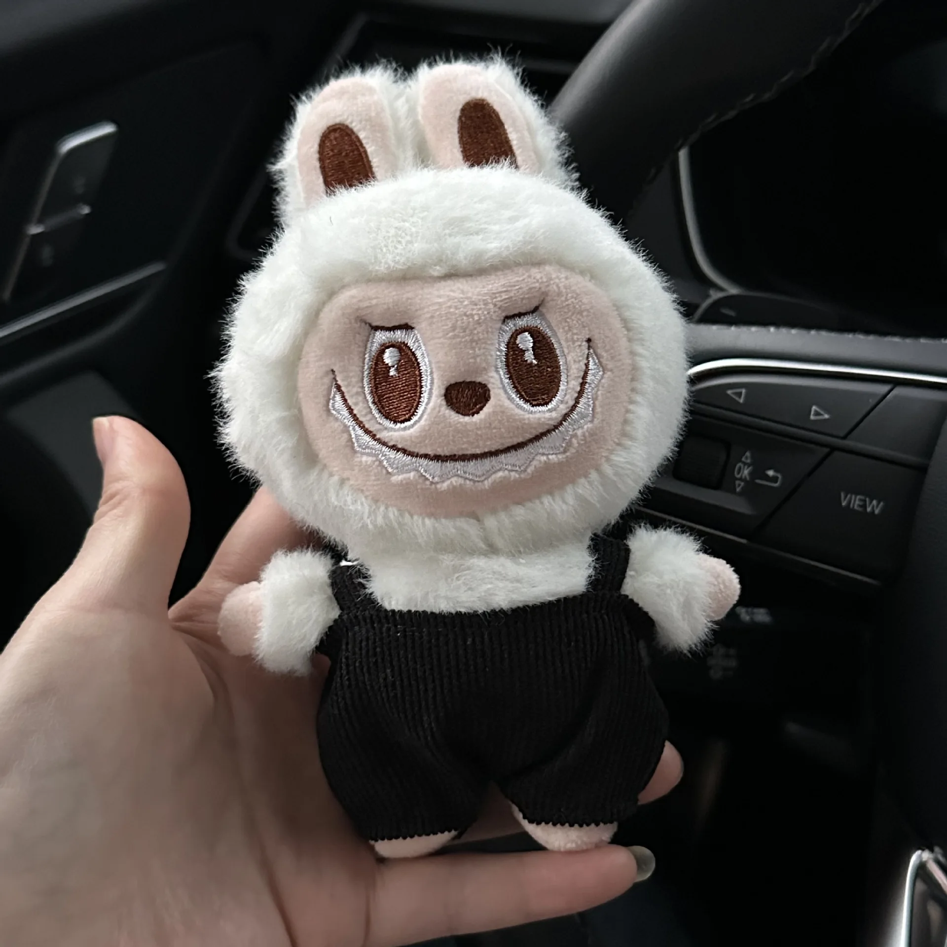 LABUBU New Monster Plush Key Chain Bag Decoration Accessories Plush Doll Bag Pendant Decoration Keychain Women Girls Gifts LABUBU New Monster Plush Key Chain Bag Decoration Accessories Plush Doll Bag Pendant Decoration Keychain Women Girls Gifts