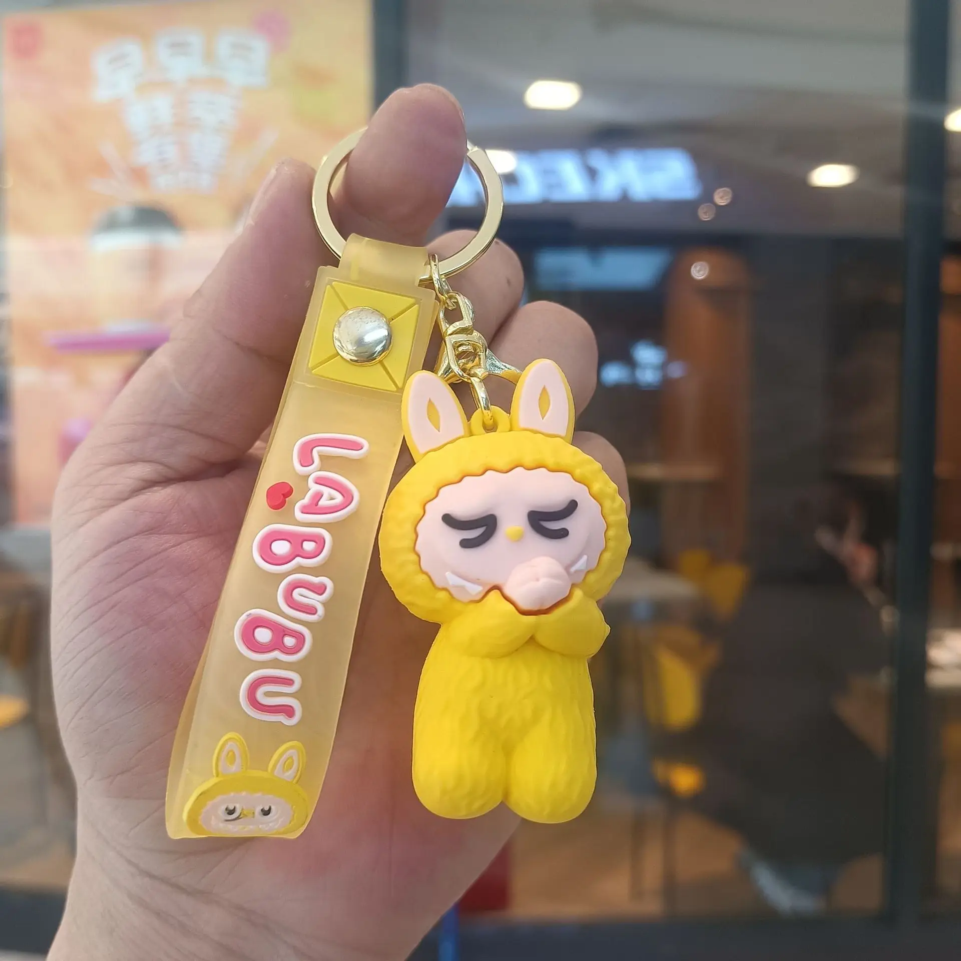 Cute Keychains Women for Bag Charm Anime Sheep Labubu Keychain Llaveros Doll Keyring Car Key Chain Accessories
