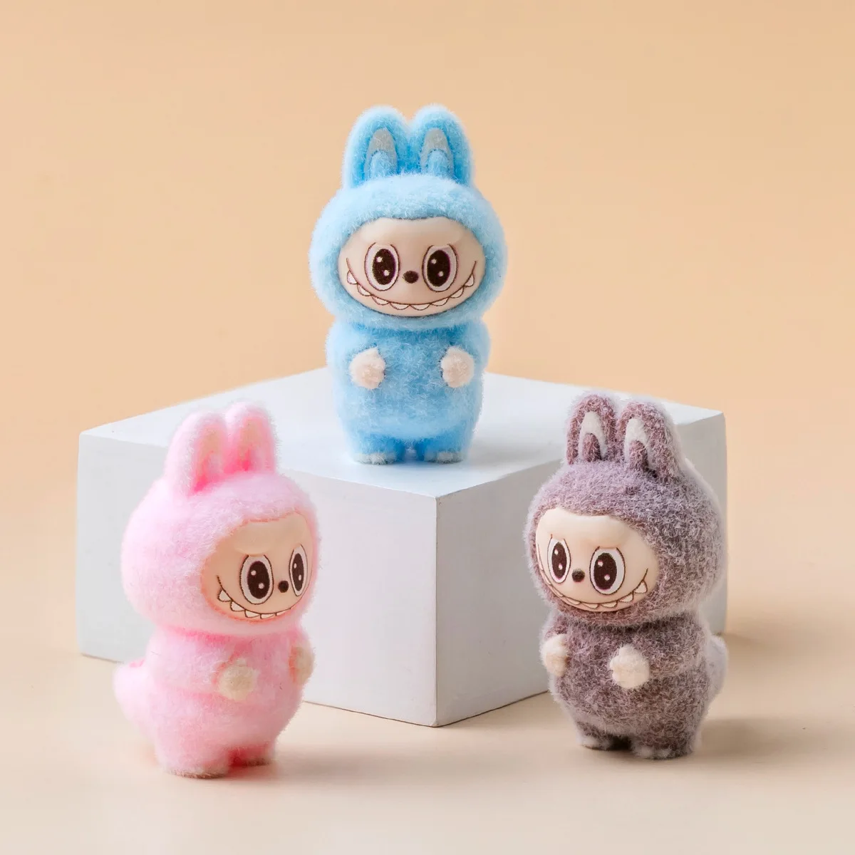 New flocking standing position, leader of Rabu, cute blind bag, DIY decorations, hanging accessories, mini ornaments. New flocking standing position, leader of Rabu, cute blind bag, DIY decorations, hanging accessories, mini ornaments.